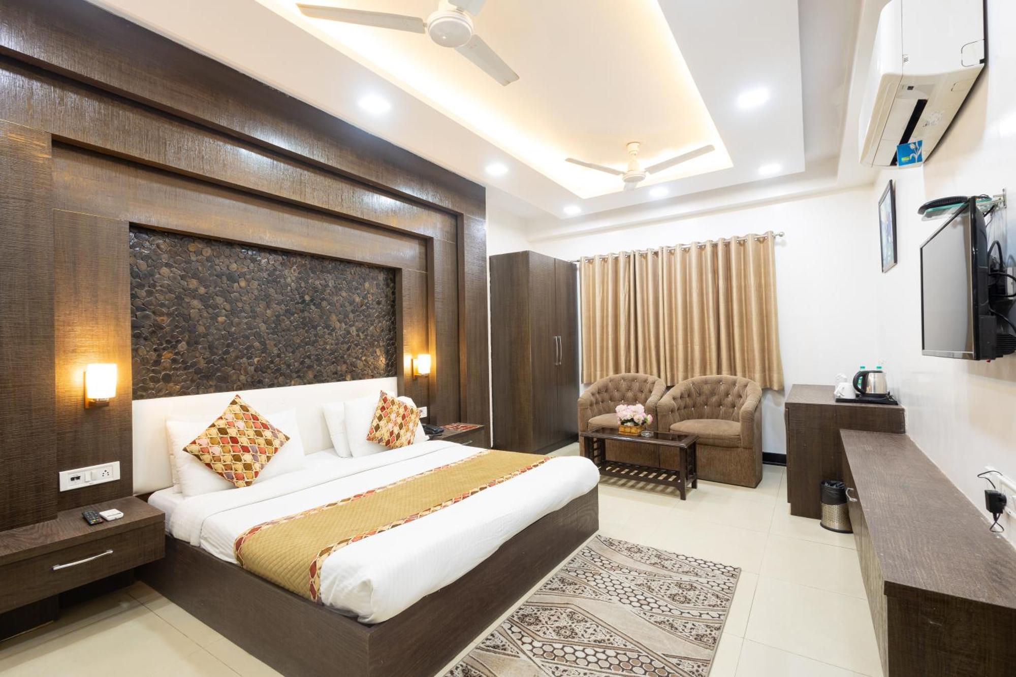 Hotel Red Castle - Karol Bagh - Where Luxury Meets Comfort Nueva Delhi Exterior foto